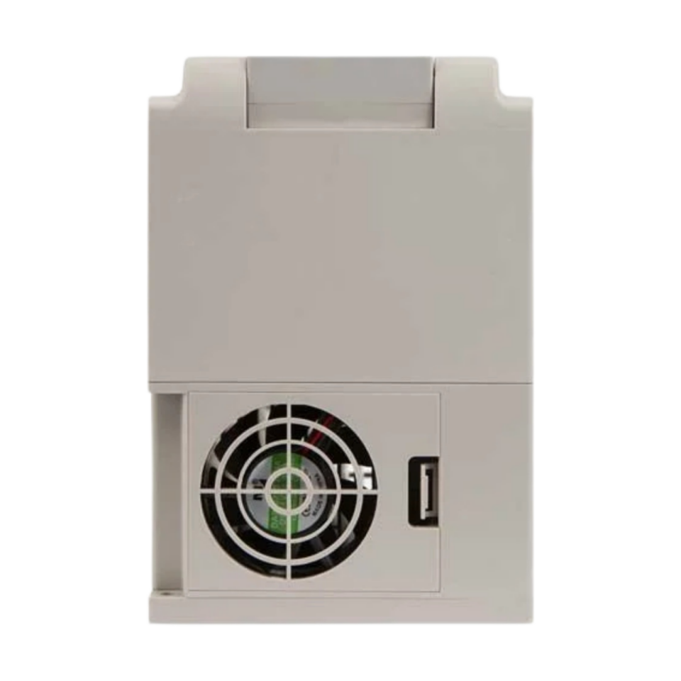 Solinved 2.2 kW 3 HP Trifaze Solar Pompa Sürücü